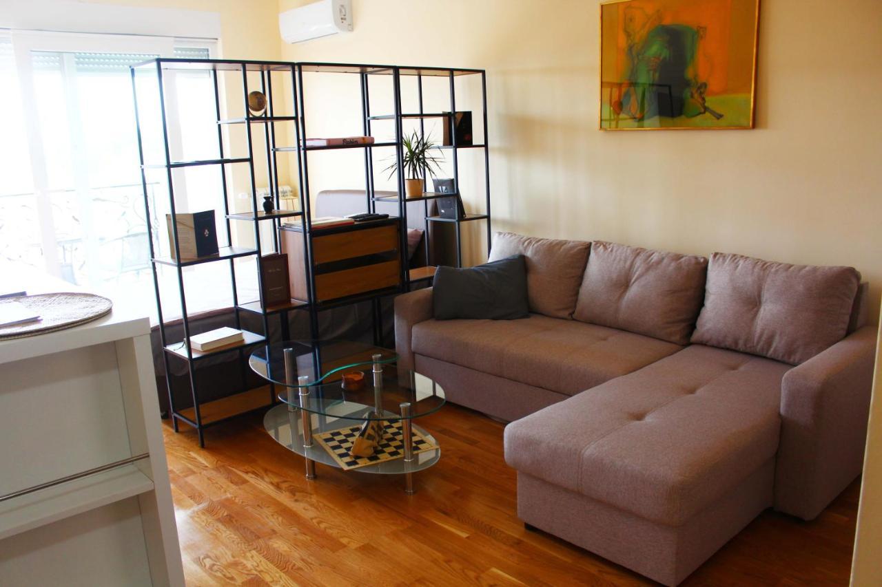 Exceptional Accommodation Cacak Luaran gambar