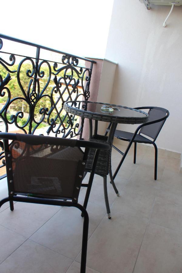 Exceptional Accommodation Cacak Luaran gambar